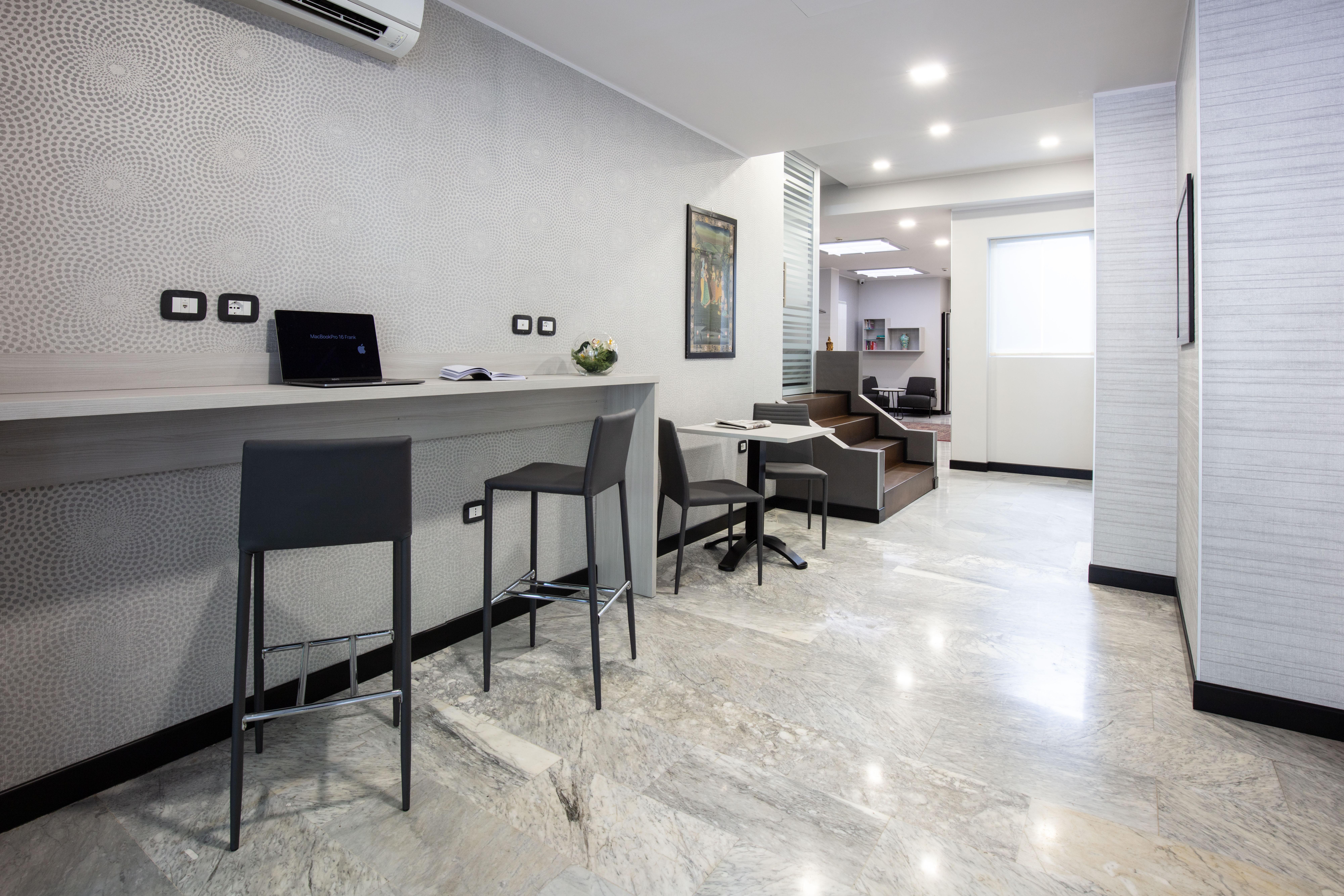 Hotel Esperia Rho Bagian luar foto