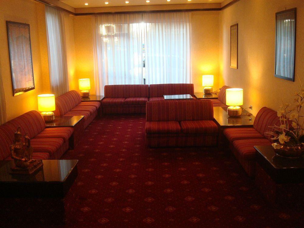 Hotel Esperia Rho Bagian luar foto