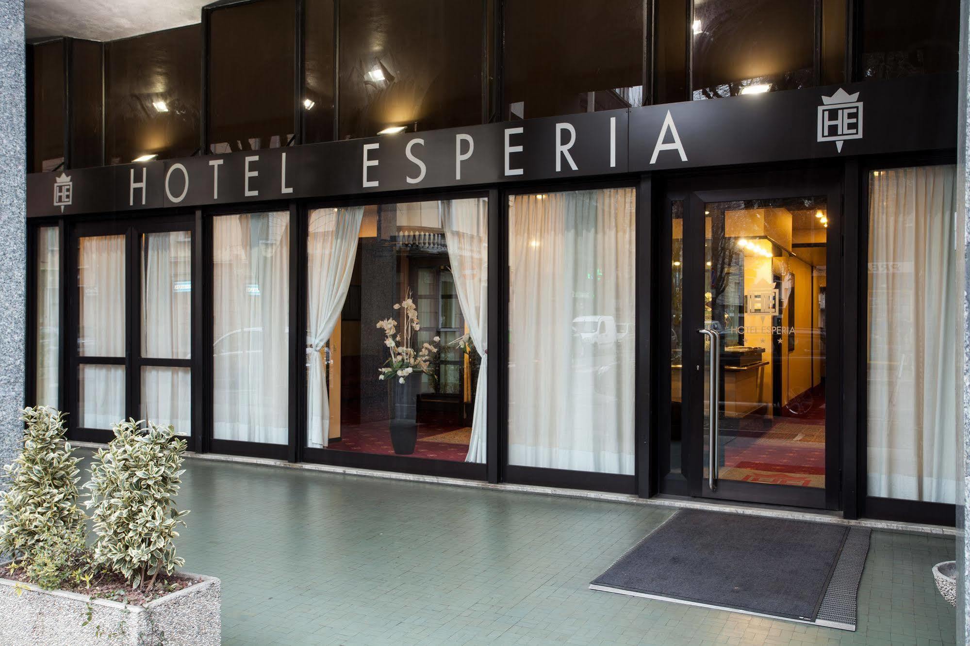 Hotel Esperia Rho Bagian luar foto